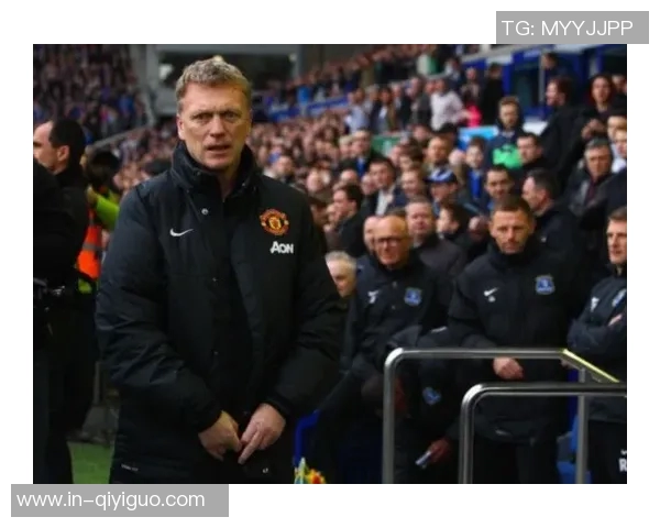 埃弗拉回忆莫耶斯执教时期自感表现糟糕并批评当代球员软弱