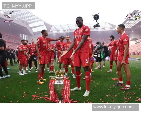 英媒称利物浦考虑一月引援中卫并积极续约科纳特