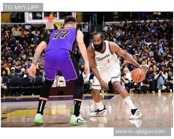 库里单节20表现独占鳌头布克哈登紧随其后共29次追赶 库里单节20表现独占鳌头布克哈登紧随其后共29次追赶