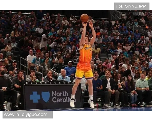 科沃德豪取23分14篮板闪耀全场克尼佩尔与弗拉格双双发力哈珀遭遇瓶颈表现低迷